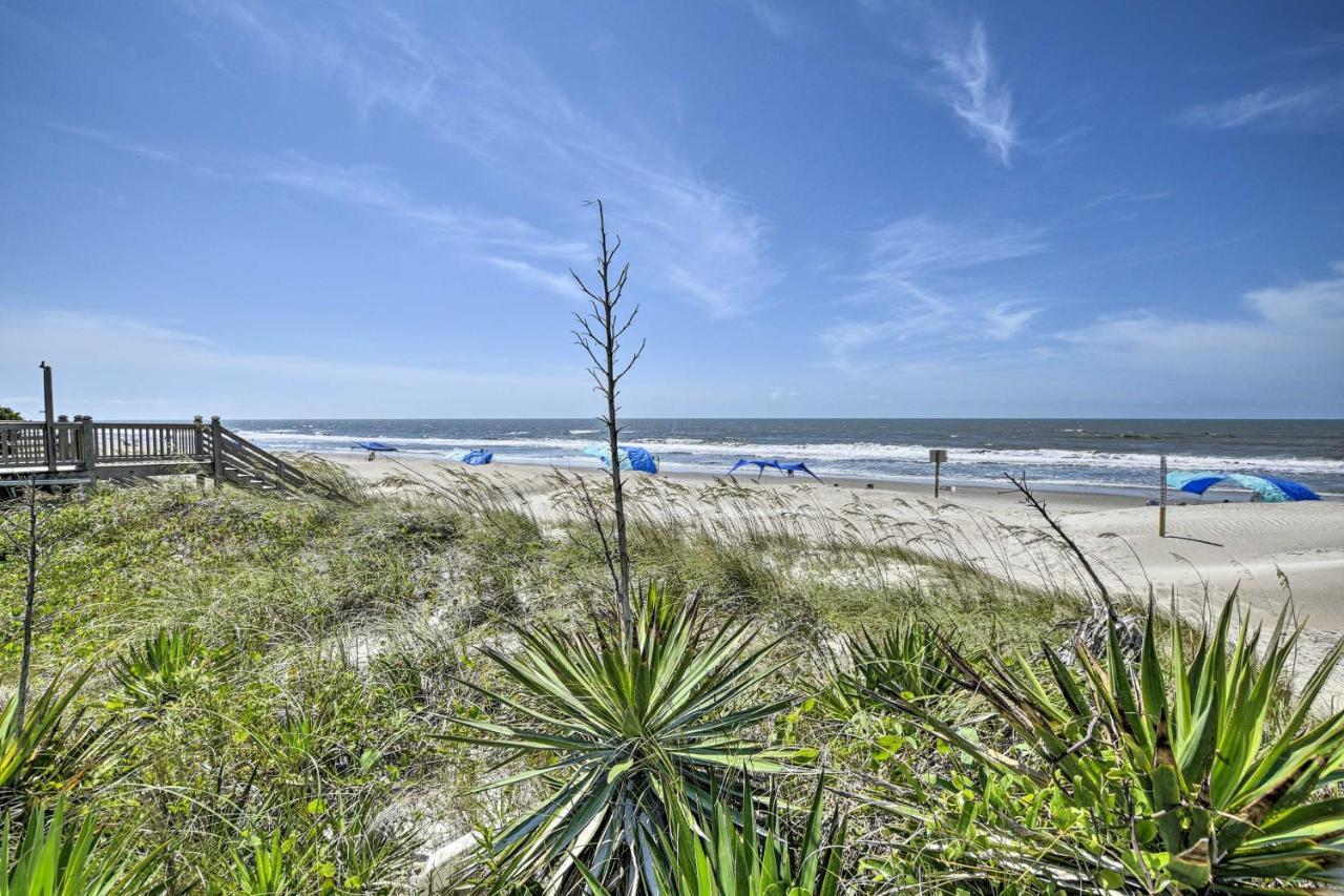 Oak Island Beach Abode With Deck Walk To Shore! Exterior foto